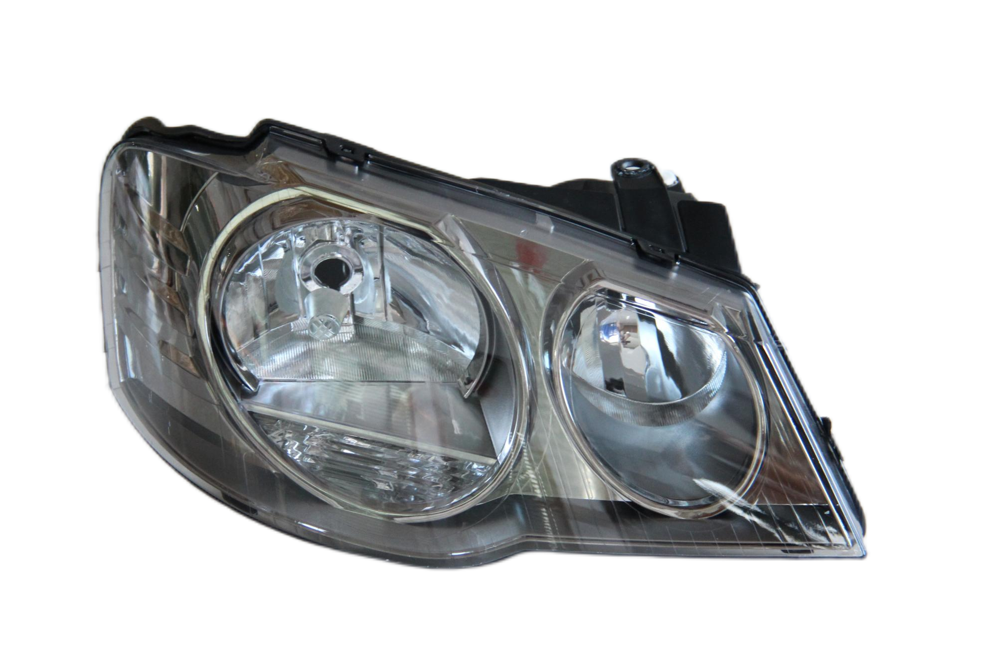 MG-23-092 GOLF 08-13 HEAD LAMP FUME