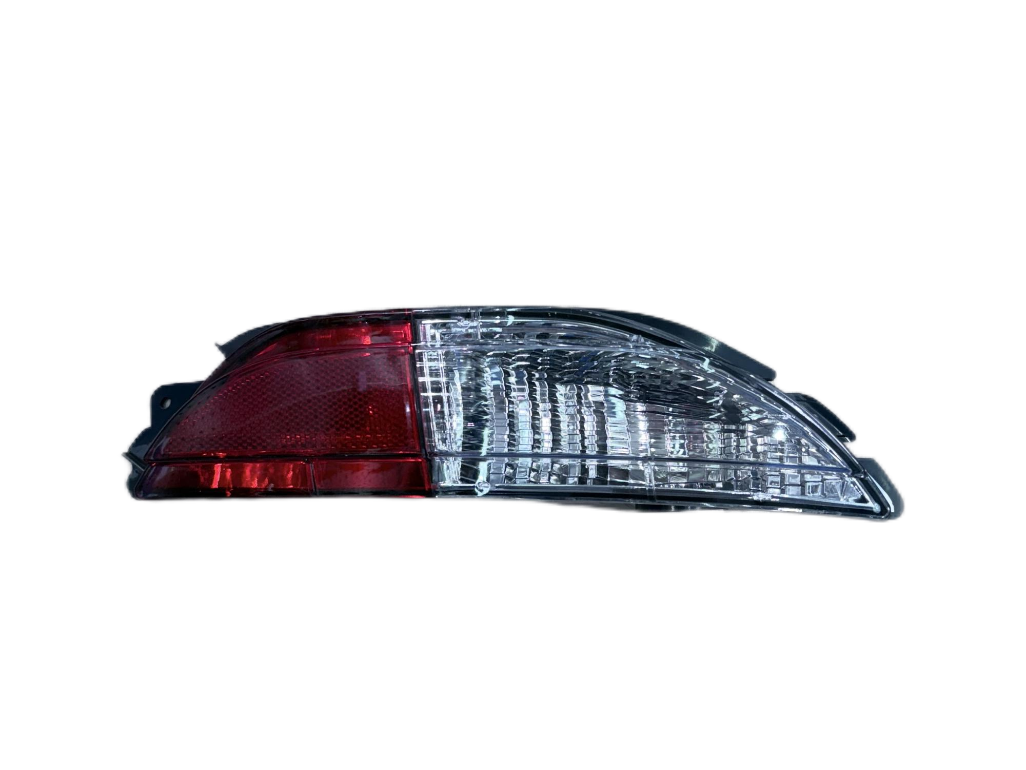 MG-01-699 TORO 2016 &PUNTO BUMPER LAMP RED AND WHITE